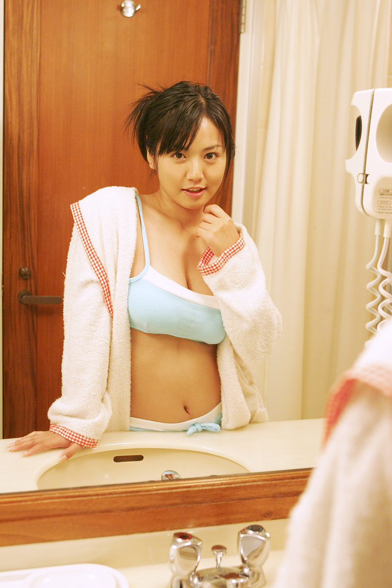 Sayaka isayama